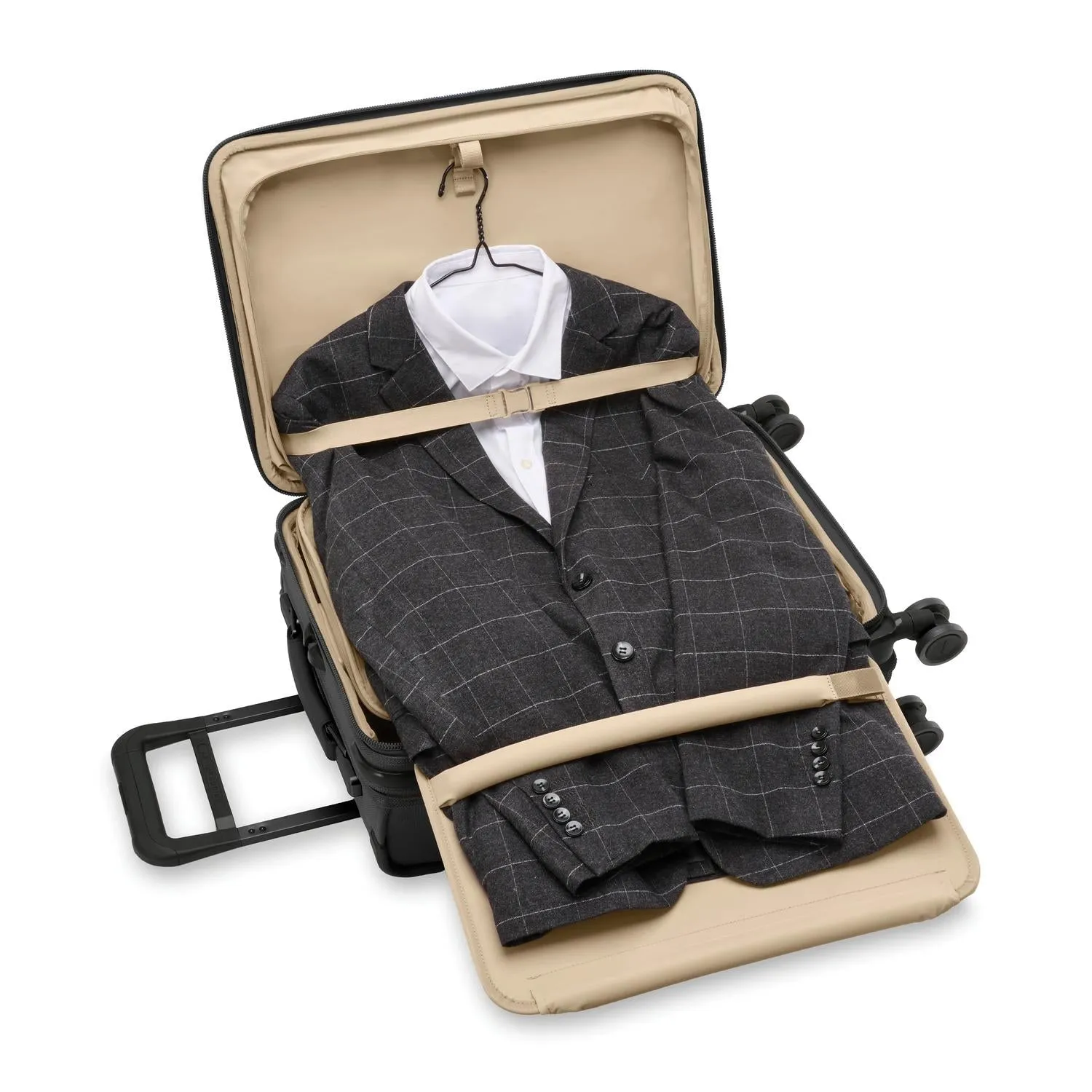 BASELINE Essential Carry-On Spinner - Black