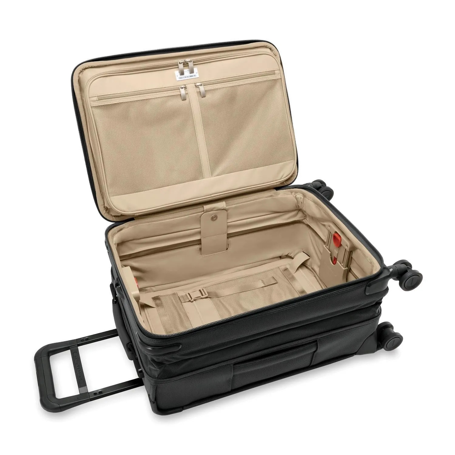 BASELINE Essential Carry-On Spinner - Black