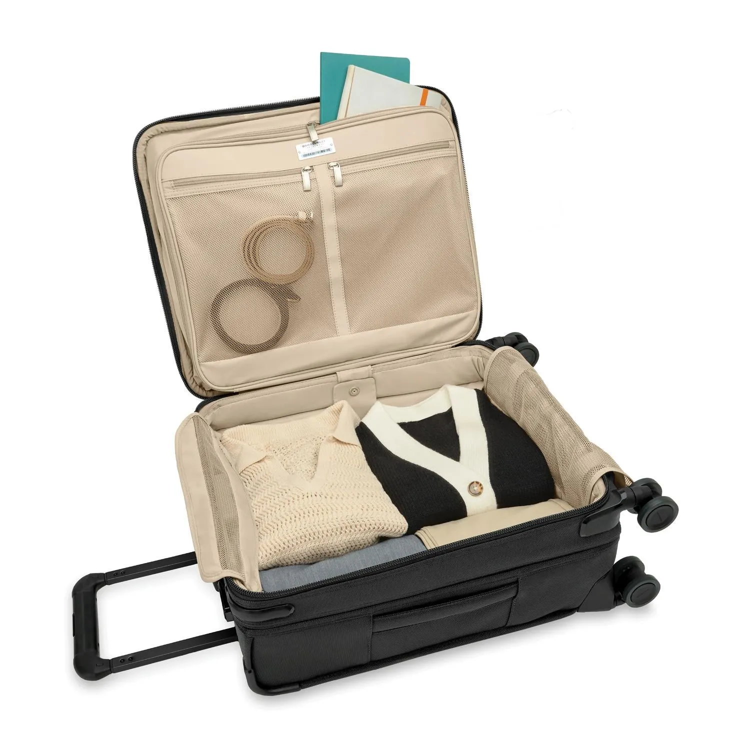 BASELINE Global Carry-On Spinner - Black