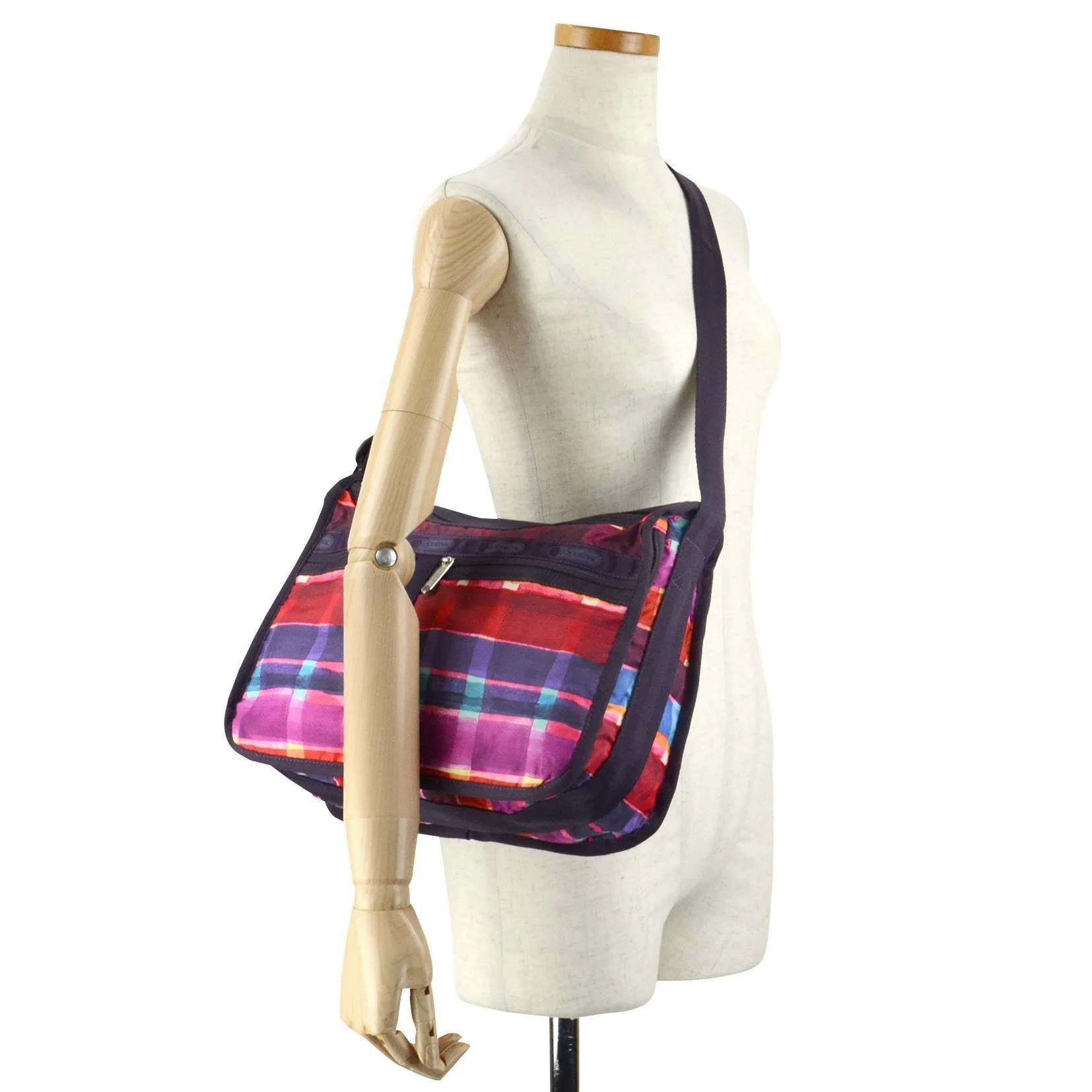 LeSportsac Deluxe Everyday Handbag