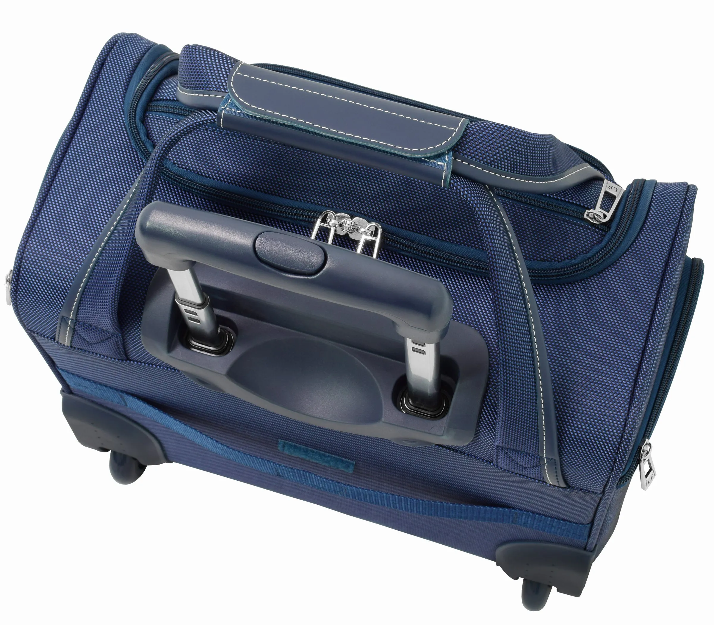London Fog Knightsbridge II 20" 4-Wheel Carry-On Luggage