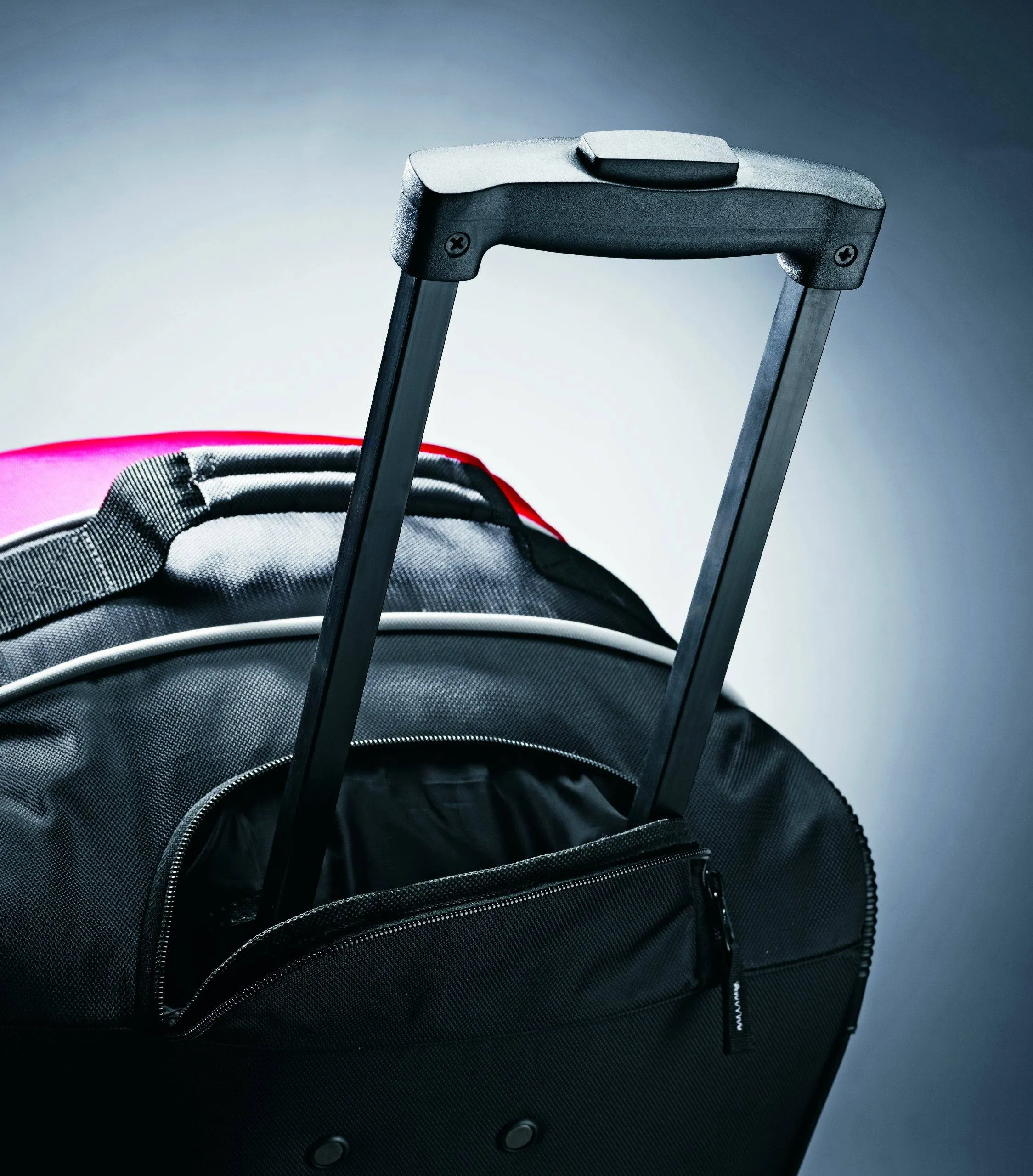 Samsonite 22" Carry On Andante Wheeled Duffel