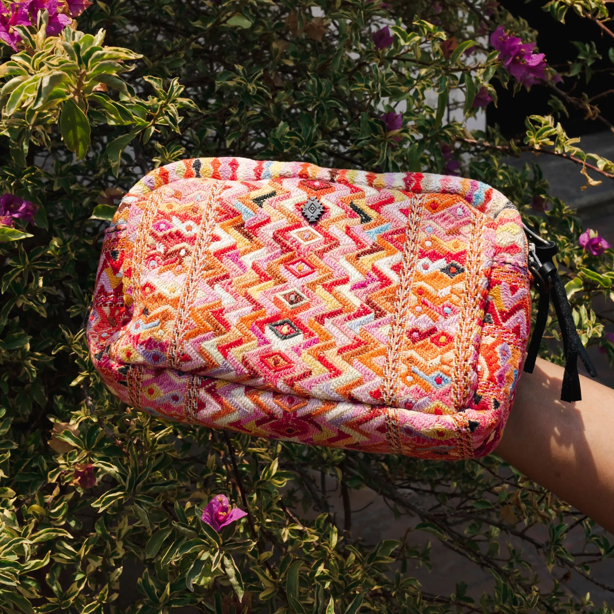 WANDER BAG - OOAK HUIPIL - BLACK - NO. 11463